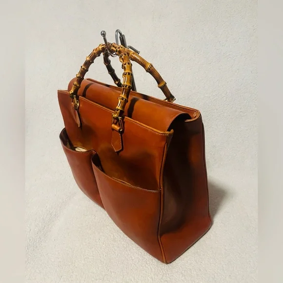 Gucci Bamboo Leather Tote/ Handbag - Picture 6 of 16